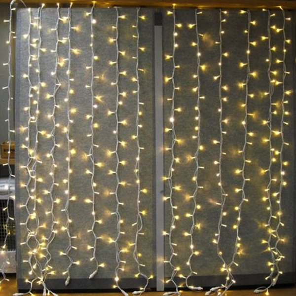 la-curtain-lights